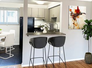 Metropolitan 13 Flats, Royal Oak, MI 48073