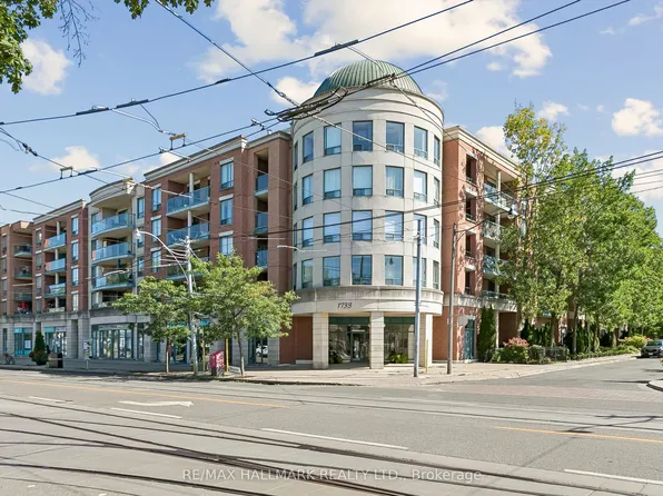 1733 Queen St E #418, Toronto, ON M4L 6S9