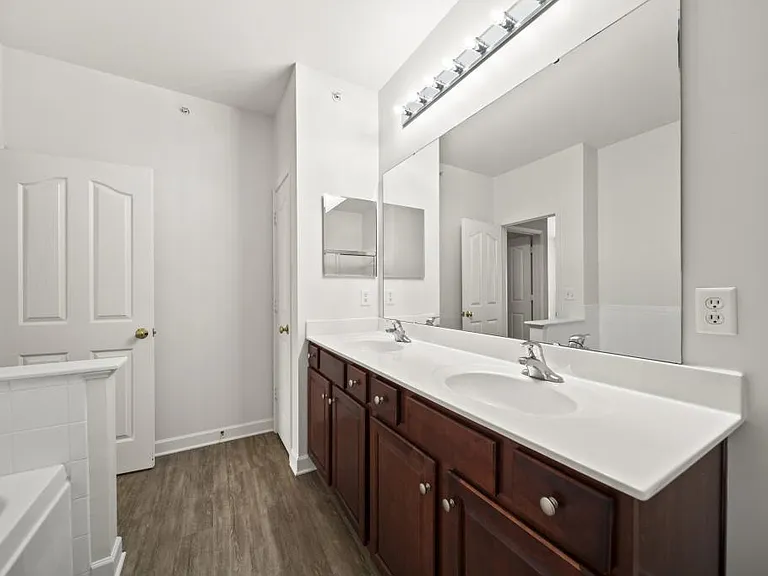 17113 Doe Valley Ct — Photo 16