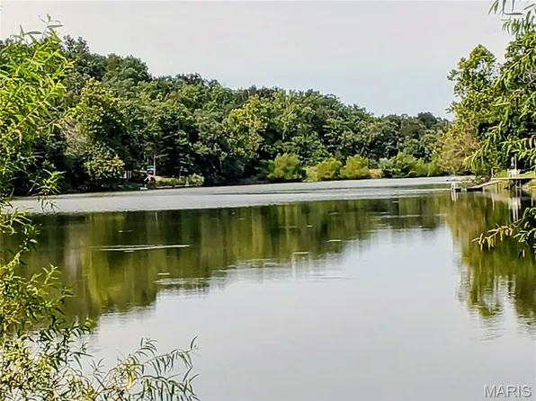 9/ Woodland Dr #C, Cedar Hill, MO 63016