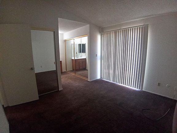 5th image of 4250 Red Deer Way