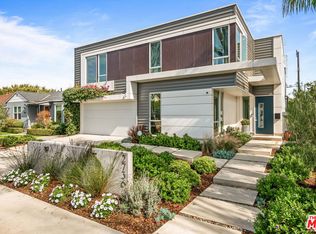 2736 Armacost Ave, Los Angeles, CA 90064