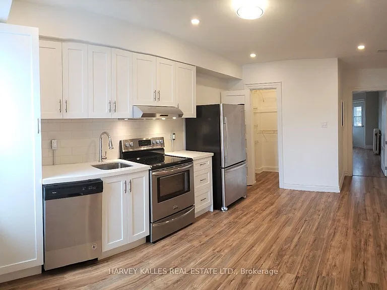 541 Palmerston Blvd #2 — Photo 3