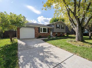 2633 McClain Ct, Grove City, OH 43123