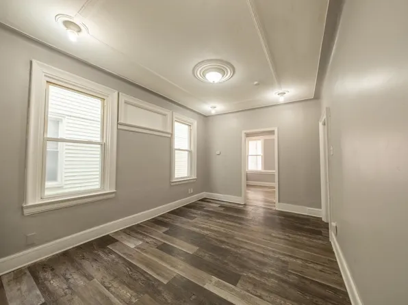 150 Van Nostrand Avenue image 8 of 16