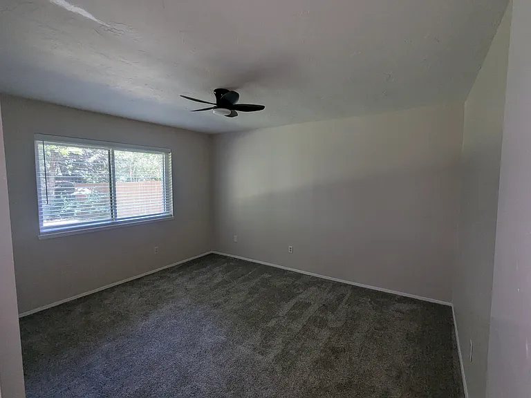 5818 Townshire Rd — Photo 10