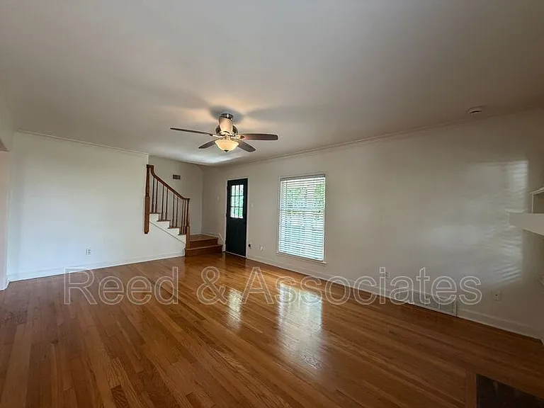 2520 Moore Rd — Photo 5