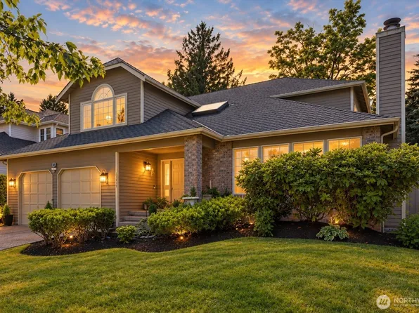 15215 92nd Place NE, Bothell, WA 98011