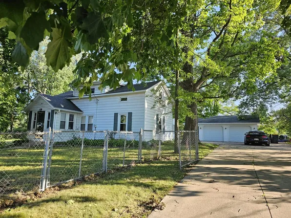 N8233 County Road E, Watertown, WI 53094