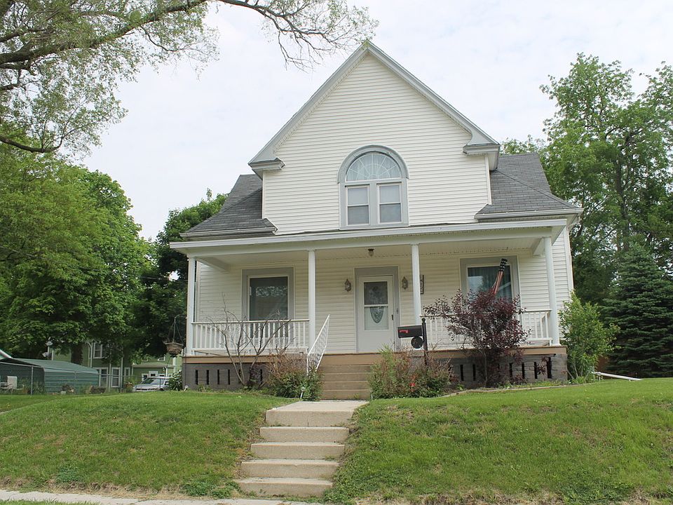 1st image of 412 E Archer Ave
