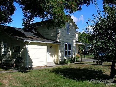 4th st house 002