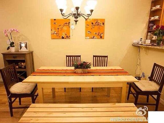 Dinning Area (Previous). This is my previous decoration.