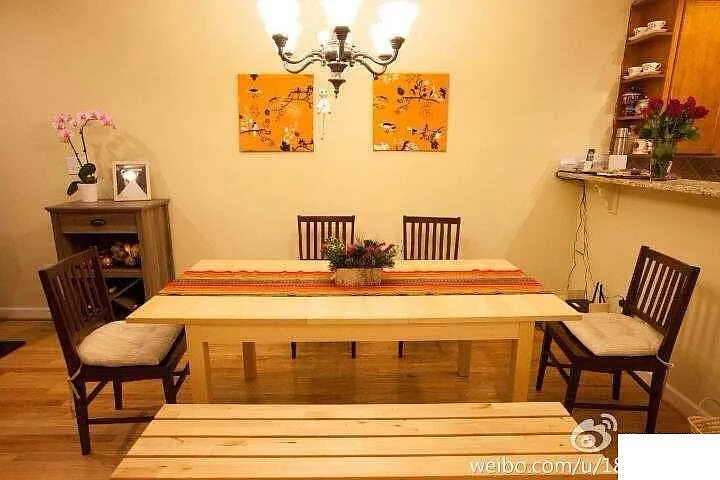 Dinning Area (Previous). This is my previous decoration.