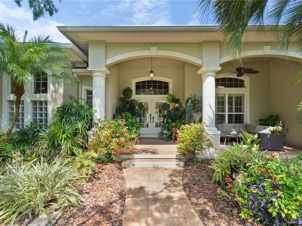 2904 Avalos Dr, The Villages, FL 32162