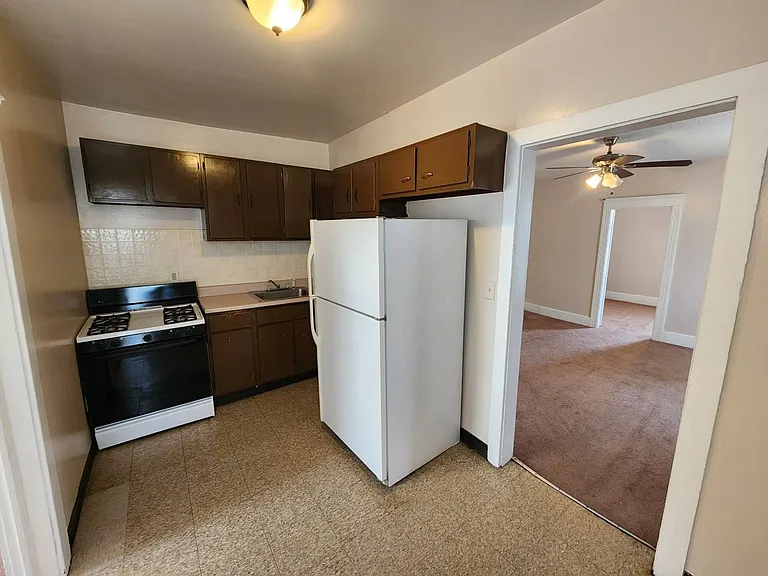 4629 Storer Ave — Photo 12