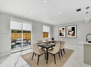 16920 SW 34th St, Hollywood, FL 33027