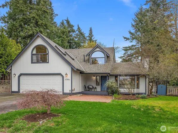 17921 72nd Avenue W, Edmonds, WA 98026