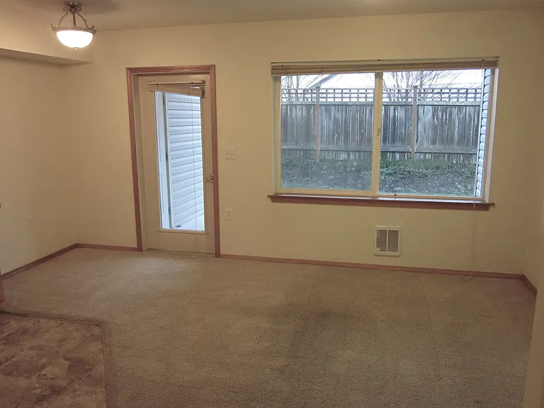 1 bed 1 bath 1 bed 1 bath
