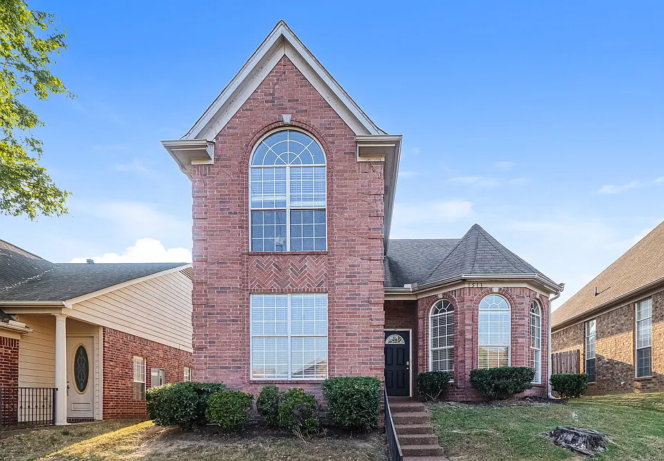 1513 Pemberton Ln