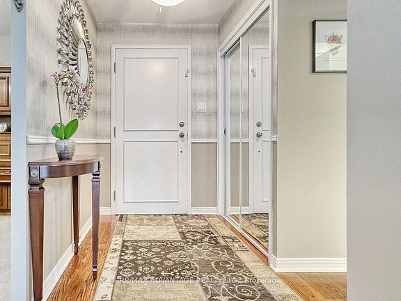 3rd image of 693 Windermere Rd #307