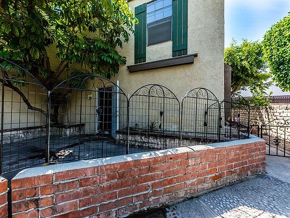 3rd image of 2638 Monte Carlo Dr #28