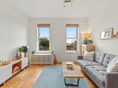 451 Clinton Ave APT 4E, Brooklyn, NY, 11238