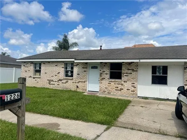 1226 Kenny Dr, Westwego, LA 70094