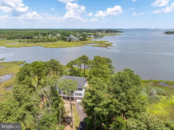 10313 Thirty Knots Ln, Berlin, MD 21811