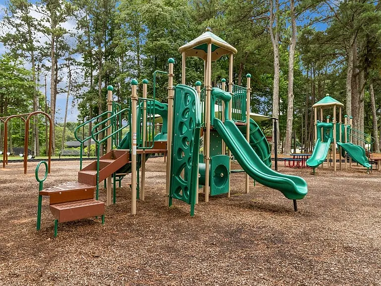 Park on Windy Hill — Photo 17