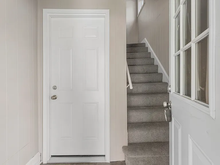 713 W Illinois St #3 — Photo 16