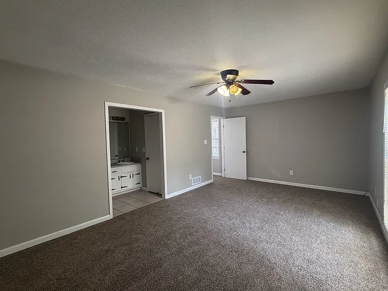 965 Hillview Rd — Photo 19