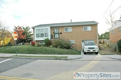 7408 Eastern Ave NW photo 1