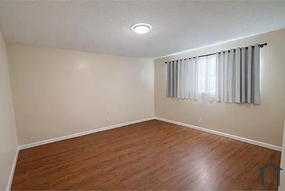 2715 S Cloverdale Ave #4 — Photo 1