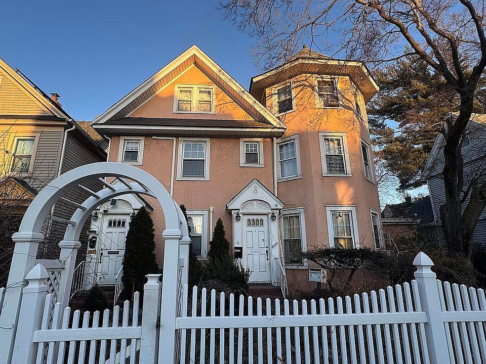 1st image of 8517 115th St
