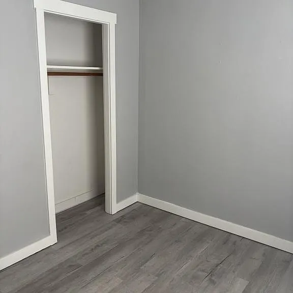 1101 Century Dr NE — Photo 9