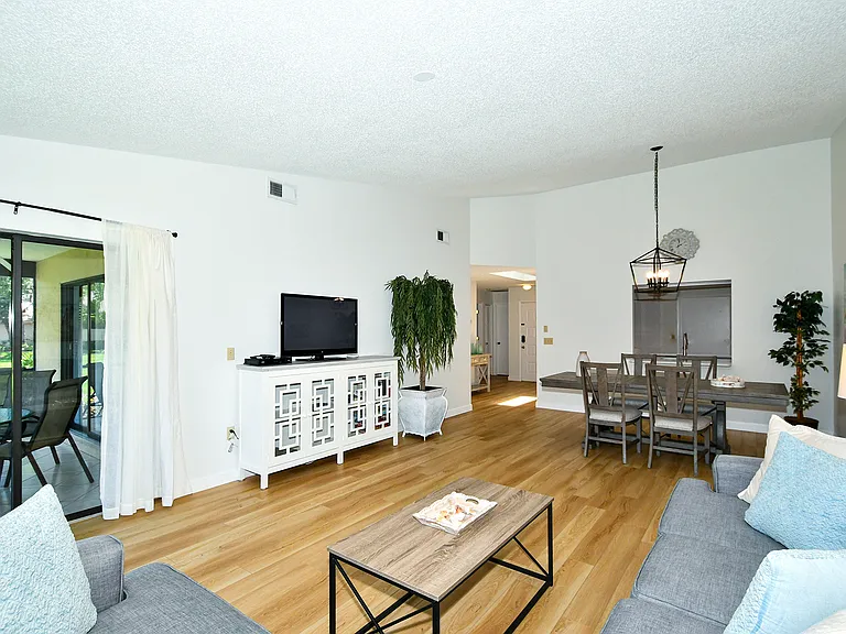 3672 Yellow Pine Ct — Photo 32