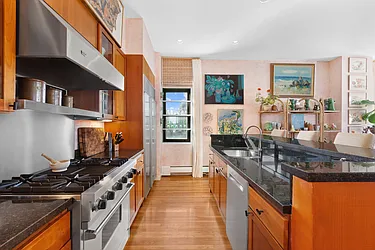 Rented by Sotheby's International Realty