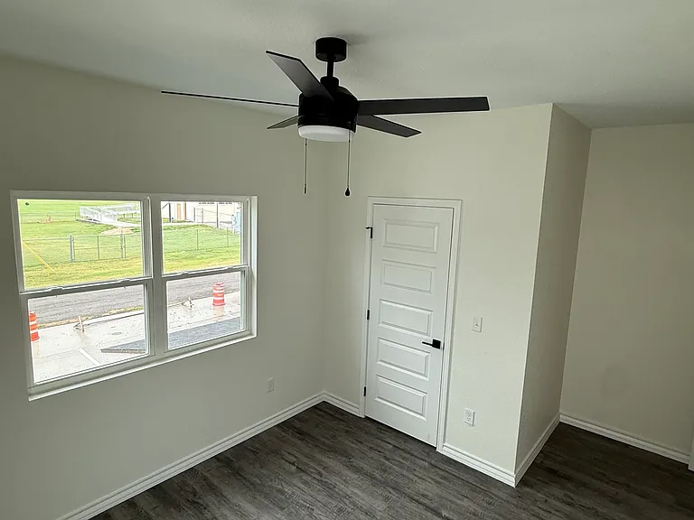 600A 10th St #600A1 — Photo 14