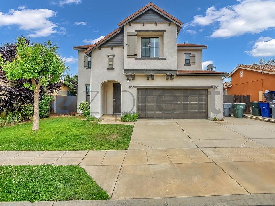 1st image of 10586 N Whitney Ave