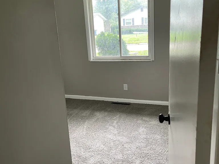 1843 Fleming Rd #1 — Photo 5