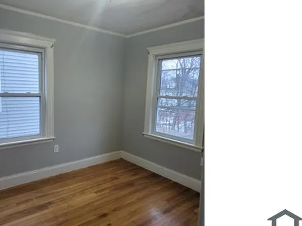 36 Melbourne St APT 2, Dorchester Center, MA 02124