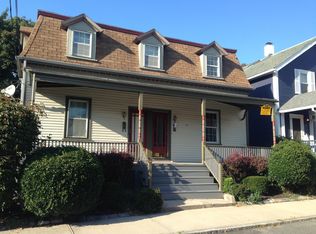 24 Webster St #1, Newport, RI 02840