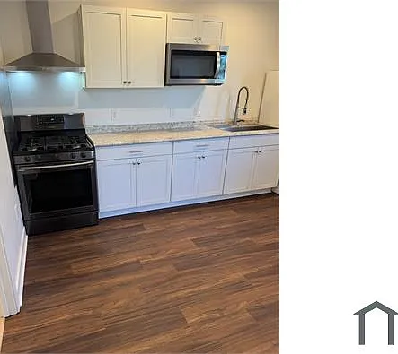 1320 E Lee Dr #A — Photo 1