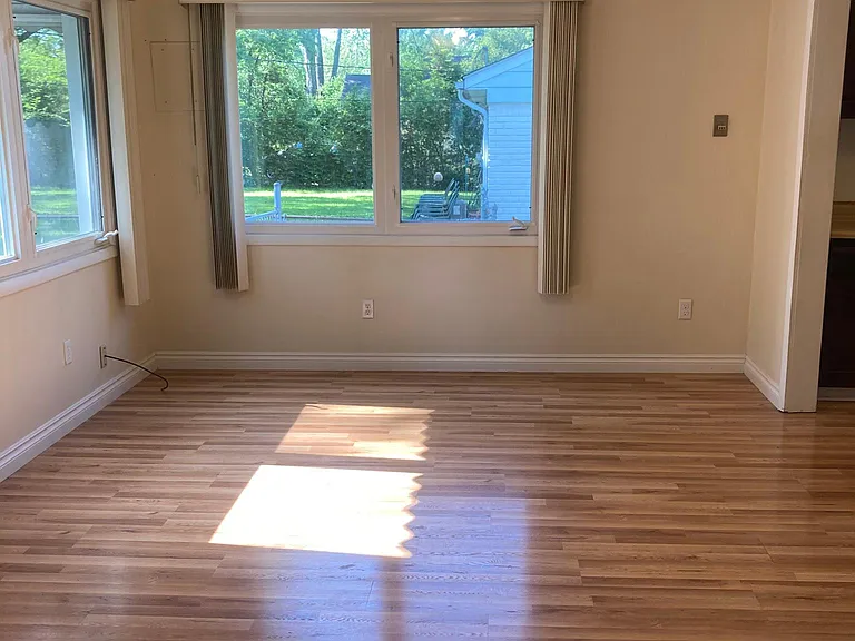 28480 Stuart Ave — Photo 17