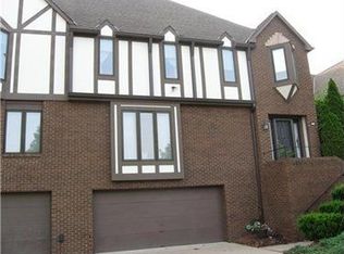 405 Forest Highlands Dr, Pittsburgh, PA