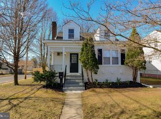 38 Oak Ave, Westville, NJ 08093
