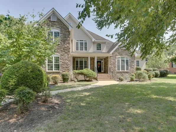 8944 River Cres, Suffolk, VA 23433