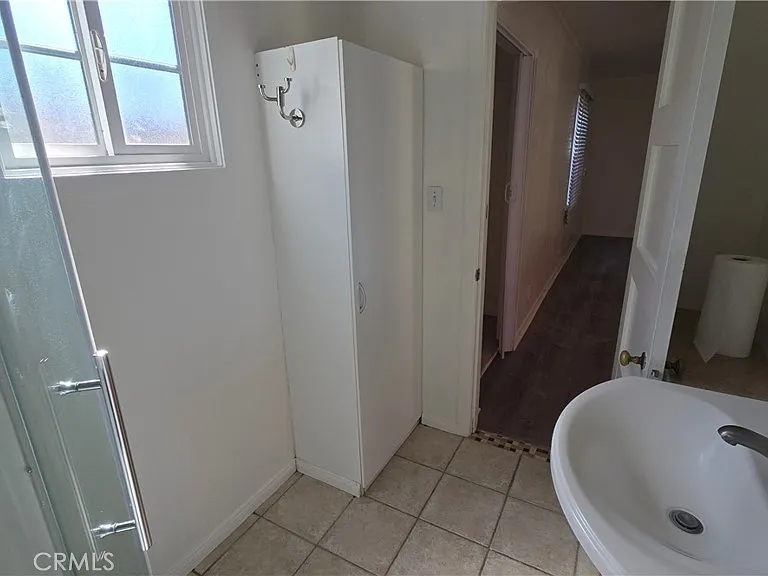 422 Bond St #2 — Photo 6