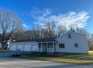 6430 Whiteford Rd, Ottawa Lake, MI 49267