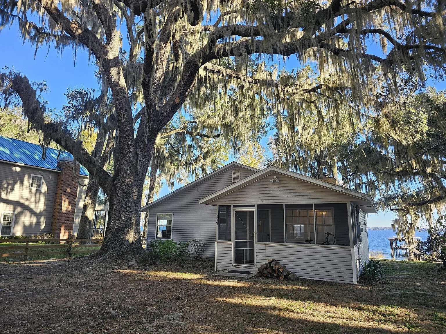 2 bed, 1228 sqft, $2,175 — Photo 2